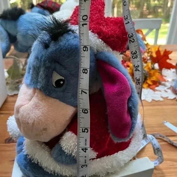 DISNEY Eeyore Santa Helpers NWT 10” - Picture 10 of 11